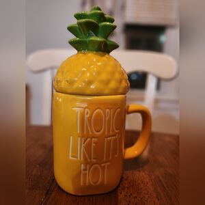 Rae Dunn Pineapple Mug